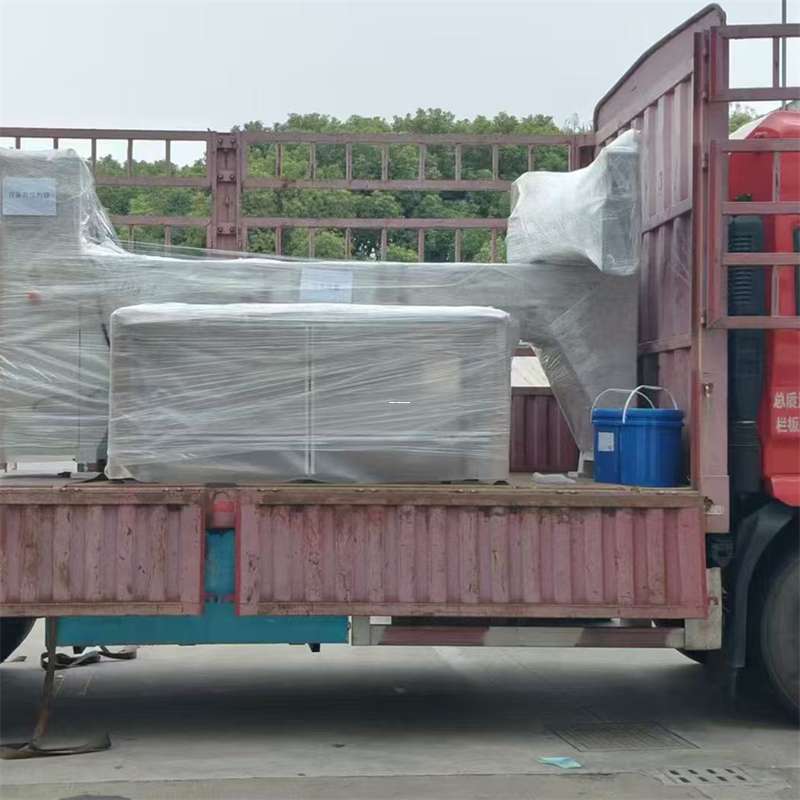 左贡县甘孜县进仓物流：多元服务与特色运输线路探索